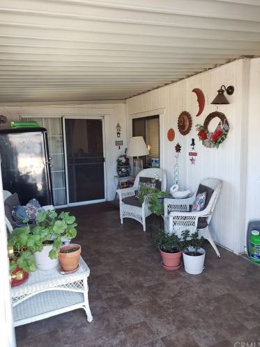 13879 Trinidad Dr, Victorville, CA 92395-4972