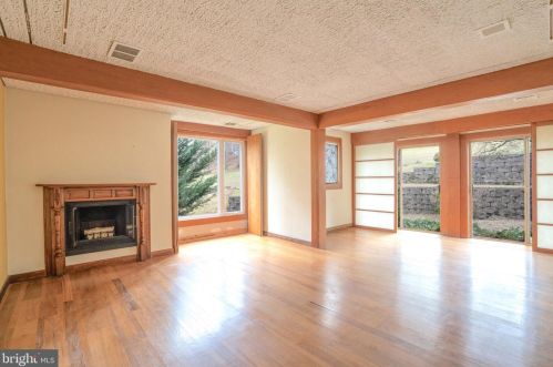 285-6 Chelsea Cir, Newtown Square PA  19073-2104 exterior