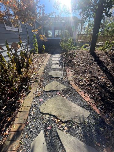 1115 Summit Dr, Waukesha WI  53186-5435 exterior