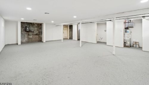 22 Ward Pl, Montclair NJ  07042-3106 exterior