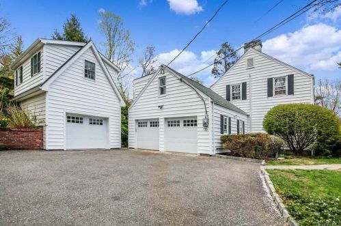 234 Millwood Rd, Chappaqua, NY 10514-1419