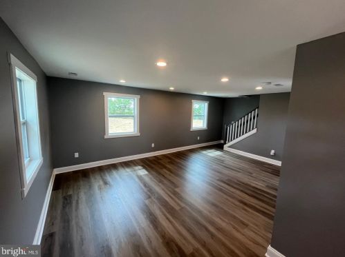 2440 Old Harrisburg Rd, Gettysburg, PA 17325-8123