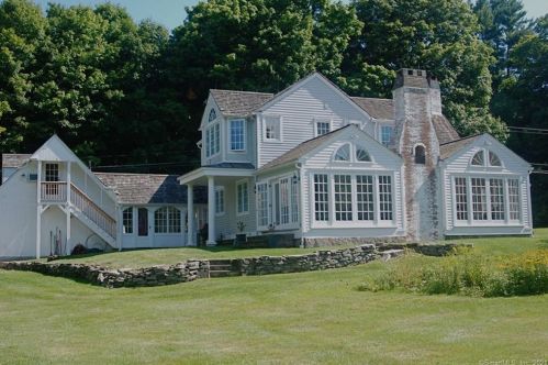 172 Belgo Rd, Lakeville, CT 06039-1003