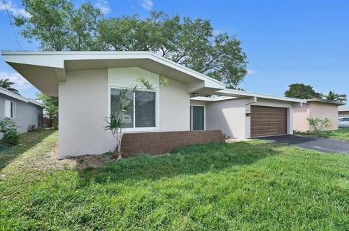 6744 34th Ct, Hollywood, FL 33023-4840