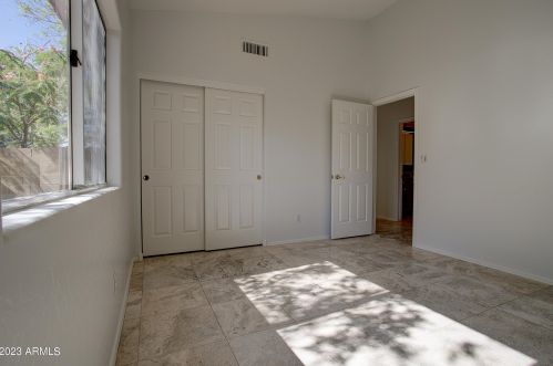 4632 Crocus Dr, Phoenix AZ 85032-5747 exterior