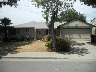 1306 Louis Dr, Antioch, CA 94509-2406