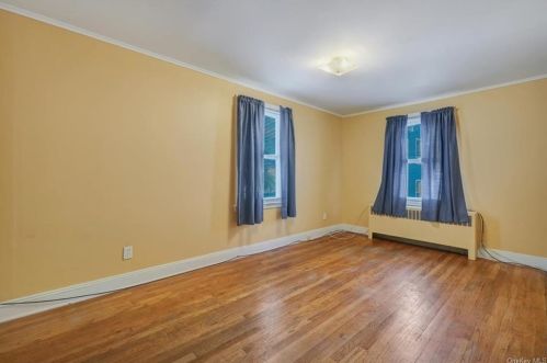 37 Lk St, Highland Falls NY  10928-2012 exterior