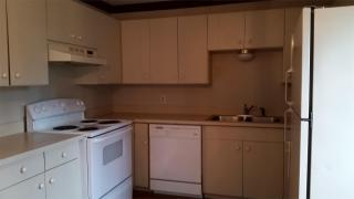 4800 Kuebler Rd, Evansville IN  47720-7645 exterior