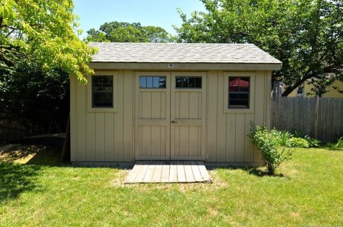 181 French St, Bristol CT  06010-5554 exterior