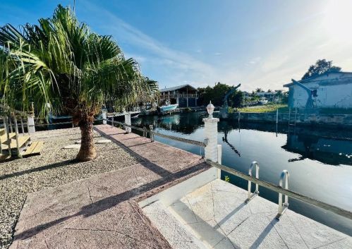 1540 Lantana Ln, Summerland Key, FL 33043-6082