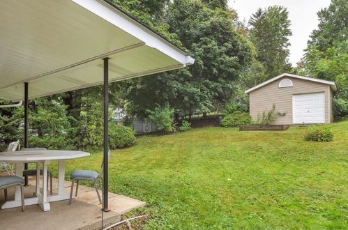 609 Hamil Rd, Verona, PA 15147-2922