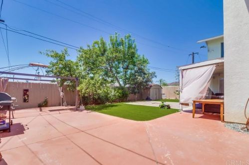 1766 Berrydale St, El Cajon CA  92021-3107 exterior