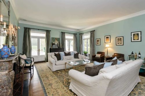 24 Underhill Rd, Matinecock, NY 11560-2216