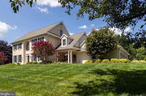 120 Cavender Ln, Landenberg, PA 19350-1554