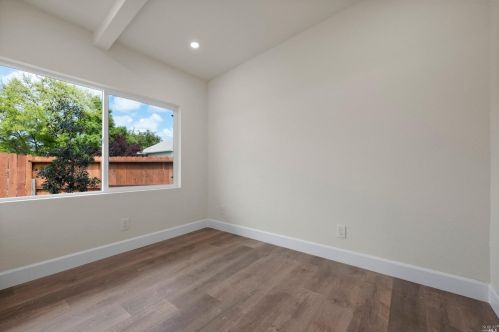 2431 Guerneville Rd, Santa Rosa CA  95403-4101 exterior