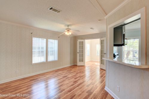 620 Puffin Dr, Sebastian FL  32976-7803 exterior