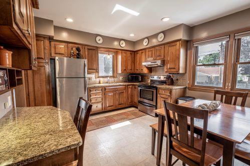 3051 89, Milwaukee WI 53222-3605 exterior