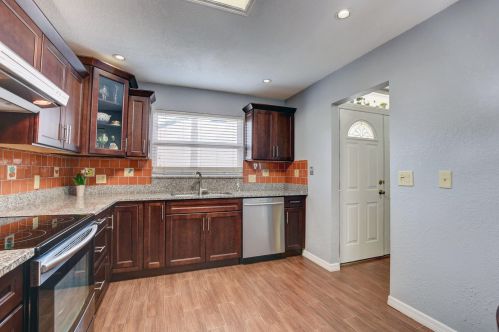 4564 Brook Dr, West Palm Beach, FL 33417-8205