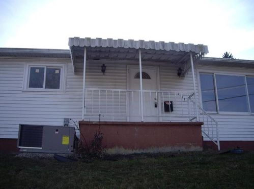 105 Spring St, Bentleyville, PA 15314-1244