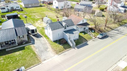 1339 Willard St, Washington Ch OH  43160-2373 exterior