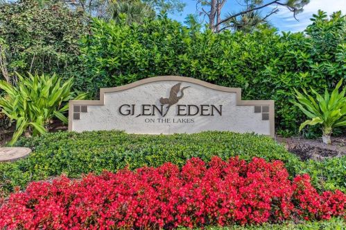 14576 Juniper Point Ln, Naples, FL 34110-3663