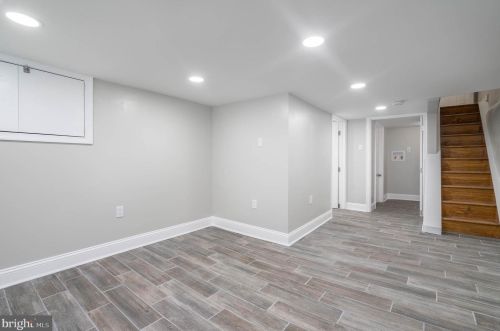 2235 Earp St, Philadelphia PA 19147-5807 exterior