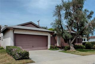 6421 Hardwick St, Lakewood, CA 90713-2123