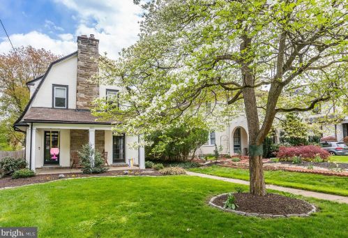 8231 Forrest Ave, Melrose Park, PA 19027-2429