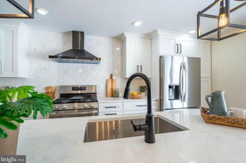 1250 Columbia Ave, Philadelphia PA 19125-2602 exterior