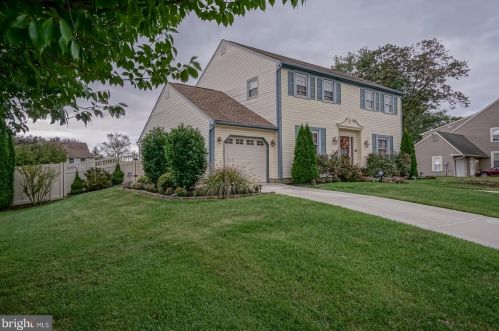 113 Wilshire Ave, West Deptford, NJ 08096-4225