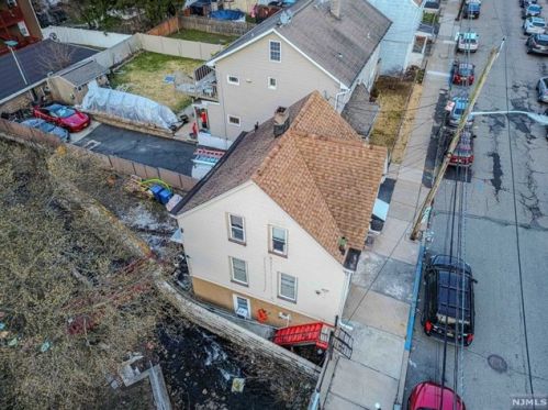 151 Carlisle Ave, Paterson NJ  07501-2517 exterior