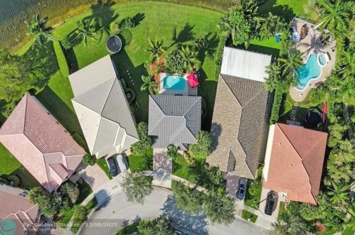 1222 168th Ave, Hollywood FL  33028-1910 exterior