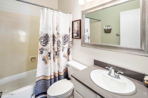 637 Devon Ct, Gilbert AZ 85296-3929 exterior