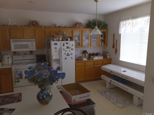 827 Camino De Plata, San Jacinto CA  92583-6821 exterior