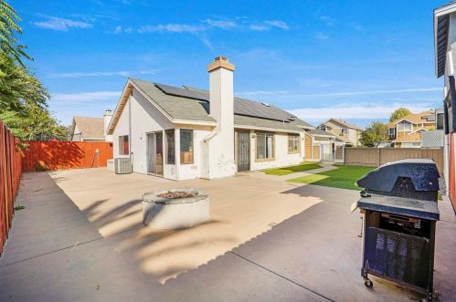 10258 New Bedford Ct, Lakeside CA  92040-2357 exterior