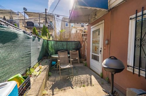 1847 Barnes Ave, Bronx NY  10462-3607 exterior