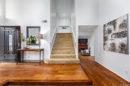 34 Christamon, Irvine CA 92620-1829 exterior