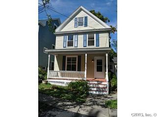67 Van Buren St, Scriba, NY 13126-1031