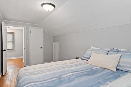 2708 69th St, Milwaukee WI  53219-2905 exterior