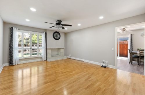 6402 Samar Dr, San Jose CA  95119-1627 exterior