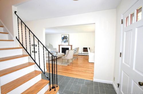 239 Rocks Rd, Norwalk CT  06851-1117 exterior