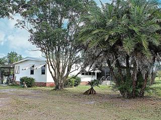 915 Fleming Rd, West Frost Proof, FL 33843-9679
