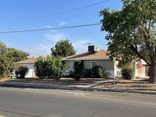 2320 Olympic Dr, Bakersfield, CA 93308-1810