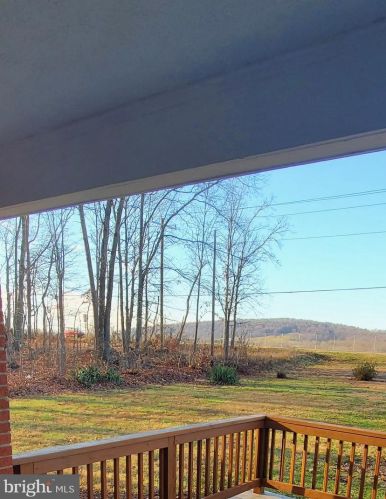 19290 Constitution Hwy, Madison Mills VA  22960-4301 exterior