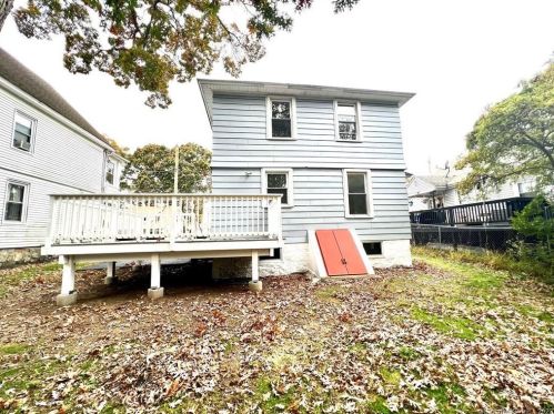 55 Raymond St, United States Coast Guard Ac CT  06320-3831 exterior