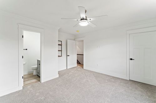 425 Blaine Ave, Canonsburg PA  15317-2107 exterior