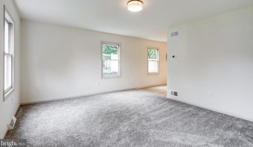 145 Ridings Way, Lancaster PA  17601-1707 exterior