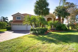 990 Old Oak Ct, West Palm Beach, FL 33414-6323