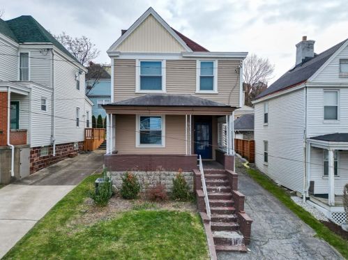 4 Denmarsh St, Pittsburgh, PA 15207-1143