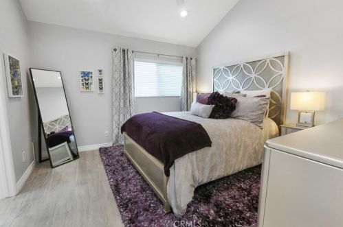 5524 Driftwood St, Oxnard CA  93035-1039 exterior